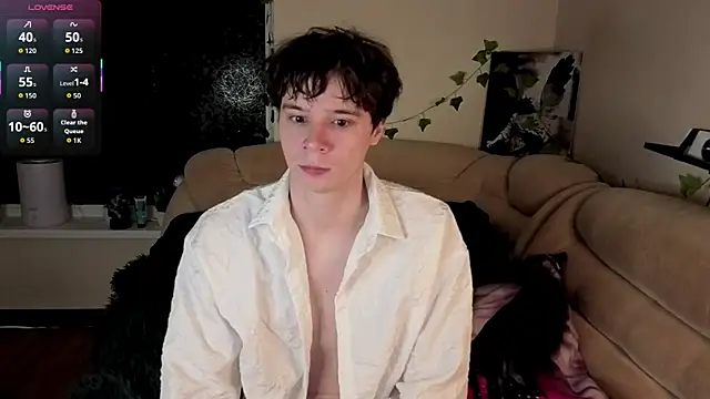 AnthonyCuutie online show from April 4, 2026, 4:52 am