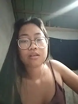 Snapshot of angelpinay44 chatting on July 19, 2026, 3:20 pm angelpinay44 online show from July 19, 2026, 3:20 pm