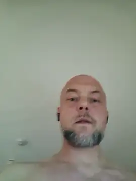 Snapshot of HornyDaddyMuscle chatting on May 12, 2026, 7:20 pm HornyDaddyMuscle online show from May 12, 2026, 7:20 pm