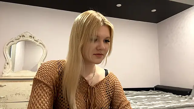 AnnyBany online show from February 28, 2026, 3:33 pm