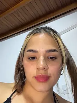 Sara  sweett online show from March 29, 2026, 2:57 am