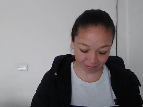 Snapshot of Eliane_cooper21 chatting on March 4, 2026, 6:48 pm Eliane cooper21 online show from March 4, 2026, 6:48 pm