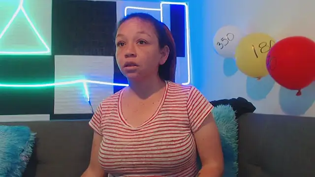 Snapshot of Eliane_cooper21 chatting on March 7, 2026, 2:18 am Eliane cooper21 online show from March 7, 2026, 2:18 am