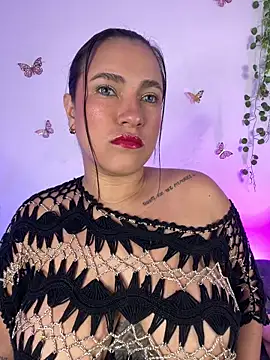 veronica  olsonn online show from April 30, 2026, 4:41 am