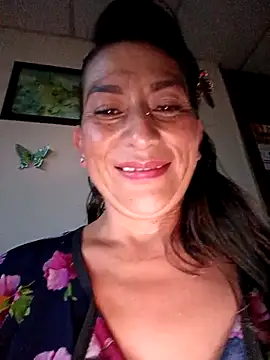 Lucia Rios online show from May 6, 2026, 11:09 pm