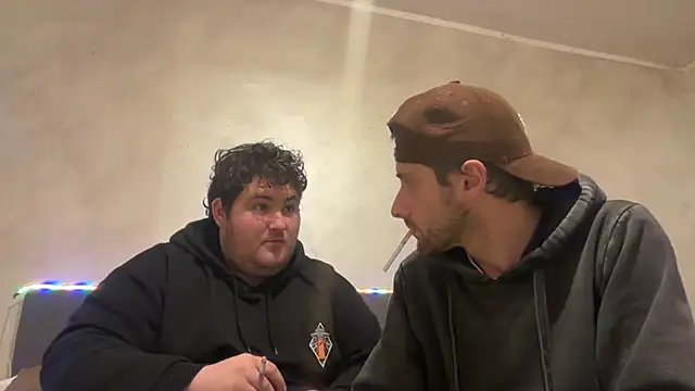 Snapshot of coppiachaserchubby chatting on March 21, 2026, 3:38 pm coppiachaserchubby online show from March 21, 2026, 3:38 pm