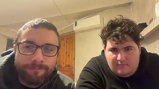 Snapshot of coppiachaserchubby chatting on March 8, 2026, 5:38 pm coppiachaserchubby online show from March 8, 2026, 5:38 pm