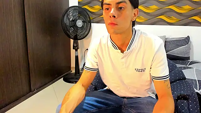 Daniel Rochax online show from April 2, 2026, 12:34 pm