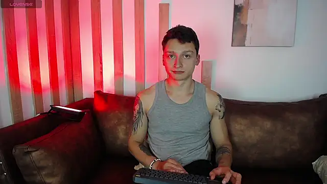 DIEGO JONES online show from May 27, 2026, 1:07 pm