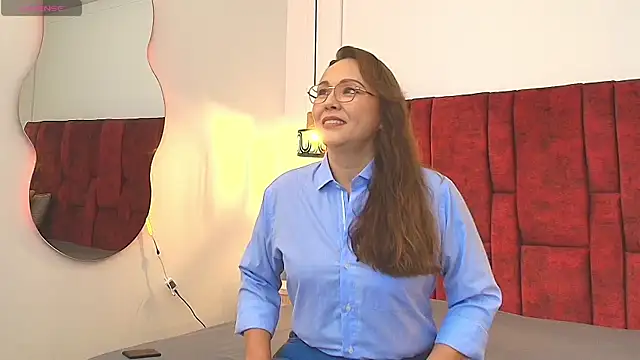  Monaliza  online show from June 12, 2026, 12:25 pm