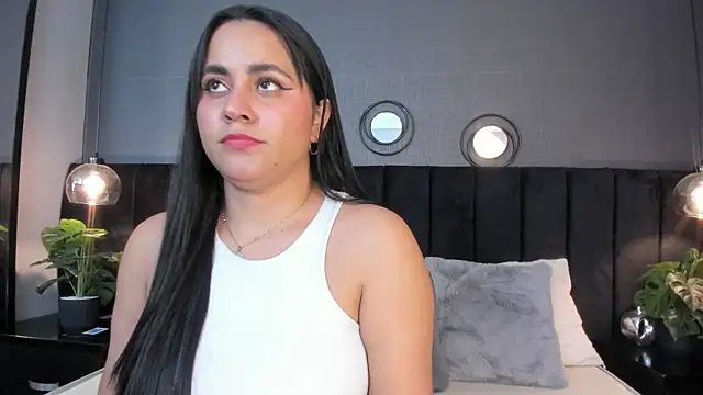 alejandra  garcia online show from June 5, 2026, 3:22 am