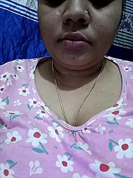 hot- girls online show from March 1, 2026, 7:25 pm