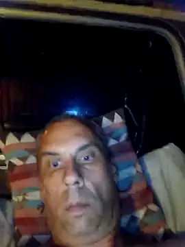 Snapshot of Mikiemic chatting on March 15, 2026, 1:07 pm Mikiemic online show from March 15, 2026, 1:07 pm