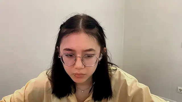 SolvedGlobe online show from May 8, 2026, 3:05 pm