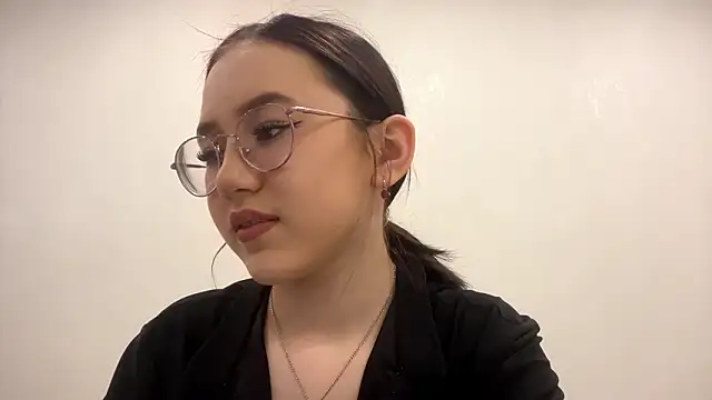 SolvedGlobe online show from March 4, 2026, 3:20 pm