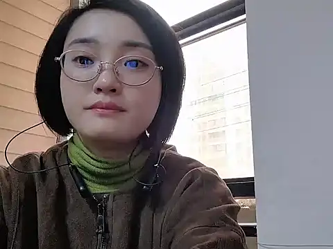 Nana-NN online show from March 29, 2026, 4:36 am