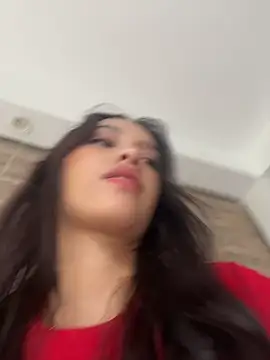 Mia-villalobos online show from June 3, 2026, 1:56 pm