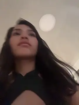 Mia-villalobos online show from May 10, 2026, 9:49 pm
