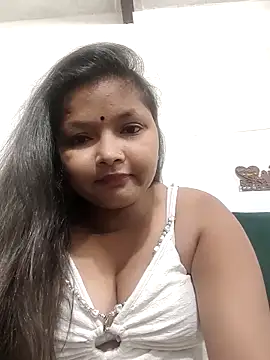 Snapshot of priti_25 chatting on March 29, 2026, 5:14 pm priti 25 online show from March 29, 2026, 5:14 pm