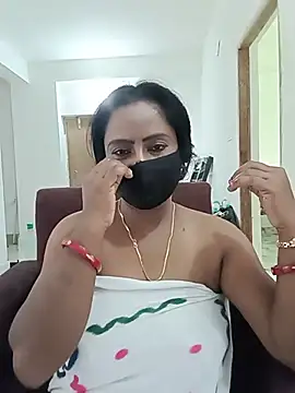 misti-boudii online show from June 27, 2026, 1:33 am