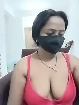 misti-boudii online show from July 19, 2026, 3:09 pm