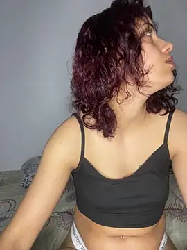 MommySexxy23 online show from May 7, 2026, 6:00 pm