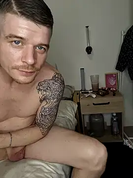 men26200 online show from March 10, 2026, 11:31 pm