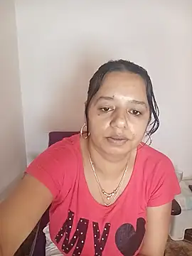 roxana e43 online show from April 19, 2026, 3:57 pm