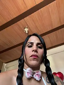 Snapshot of Maracuchitam chatting on June 11, 2026, 1:52 pm Maracuchitam online show from June 11, 2026, 1:52 pm