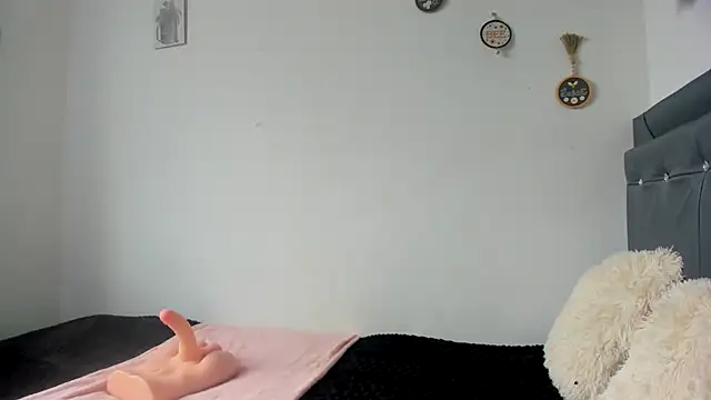 Miranda-cambell online show from July 9, 2026, 9:58 pm