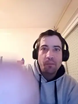 danyelC2 online show from April 3, 2026, 11:22 pm