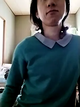 mako7612 online show from April 13, 2026, 5:44 am