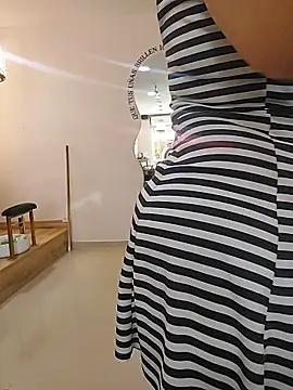 Anastasia cort online show from April 2, 2026, 6:25 pm