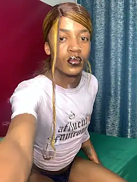Snapshot of Kinky-Nicky04 chatting on July 13, 2026, 9:25 pm Kinky-Nicky04 online show from July 13, 2026, 9:25 pm