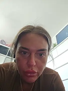 CarmenCapricorn online show from March 2, 2026, 1:18 pm