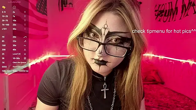 Snapshot of CucKuhta chatting on June 10, 2026, 4:30 pm CucKuhta online show from June 10, 2026, 4:30 pm