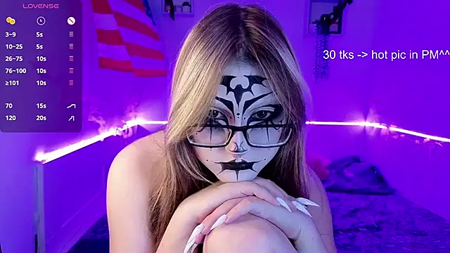 Snapshot of CucKuhta chatting on June 29, 2026, 4:17 pm CucKuhta online show from June 29, 2026, 4:17 pm