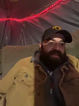 Snapshot of tytymcgee90 chatting on March 3, 2026, 11:28 am tytymcgee90 online show from March 3, 2026, 11:28 am