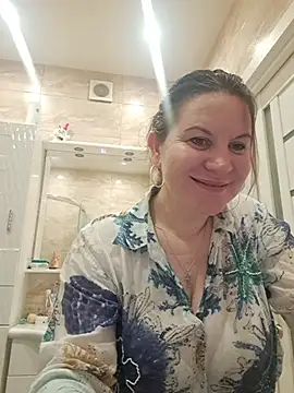 LaraHarper online show from April 11, 2026, 10:13 pm