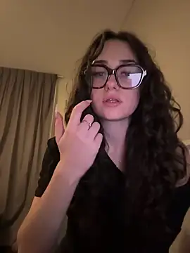 Claraaaaa06 online show from March 12, 2026, 9:41 pm