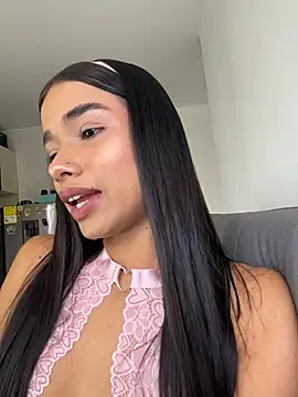 Bella Smithe online show from April 11, 2026, 1:26 pm