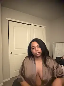 Snapshot of GoddessLiea chatting on March 2, 2026, 4:24 am GoddessLiea online show from March 2, 2026, 4:24 am