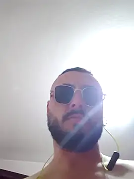 Snapshot of Shayka96 chatting on March 2, 2026, 5:19 am Shayka96 online show from March 2, 2026, 5:19 am