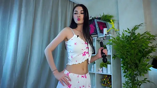 DevoraWitt online show from April 1, 2026, 1:41 pm