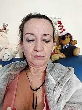 anayss17 online show from March 23, 2026, 6:52 pm