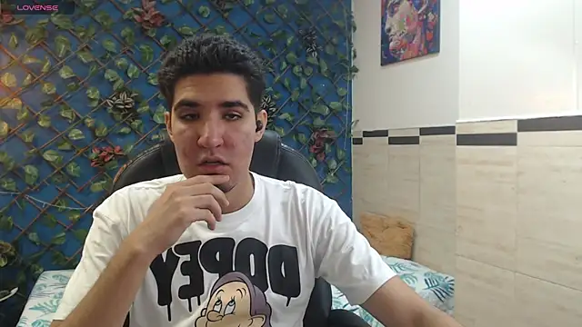 Roccoallegeri online show from March 26, 2026, 12:14 pm