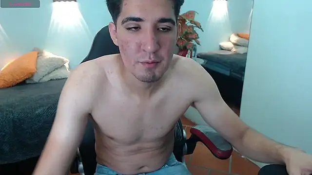 Roccoallegeri online show from March 16, 2026, 12:31 pm