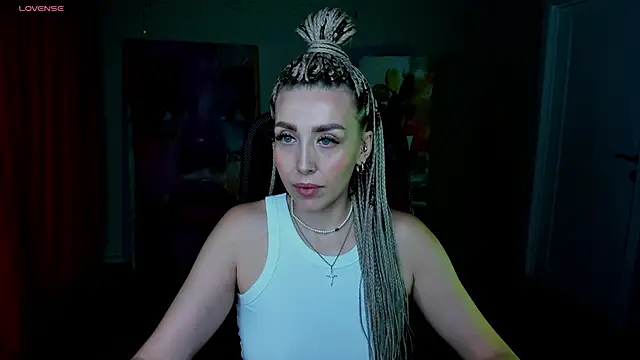 Snapshot of MonicaRiley chatting on June 20, 2026, 8:52 am MonicaRiley online show from June 20, 2026, 8:52 am