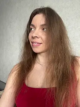 Luna2547 online show from April 2, 2026, 1:07 pm