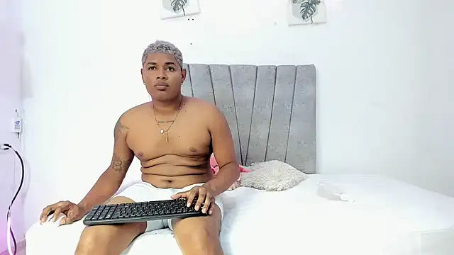 Andreina evans online show from May 31, 2026, 4:40 am